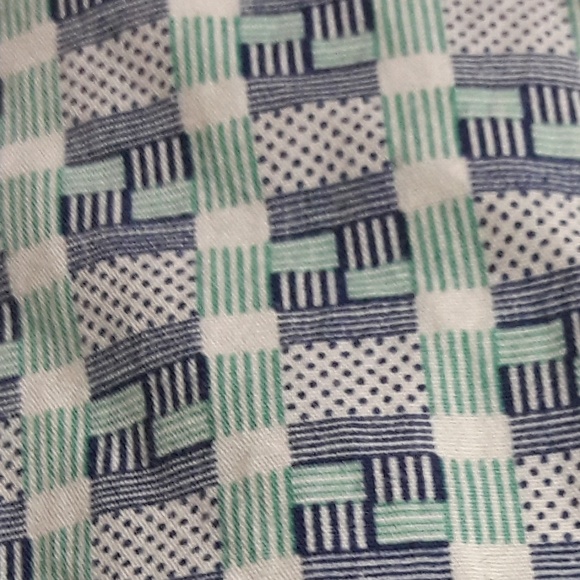 Short Sleeve Casual Button Down - Picture 3 of 7